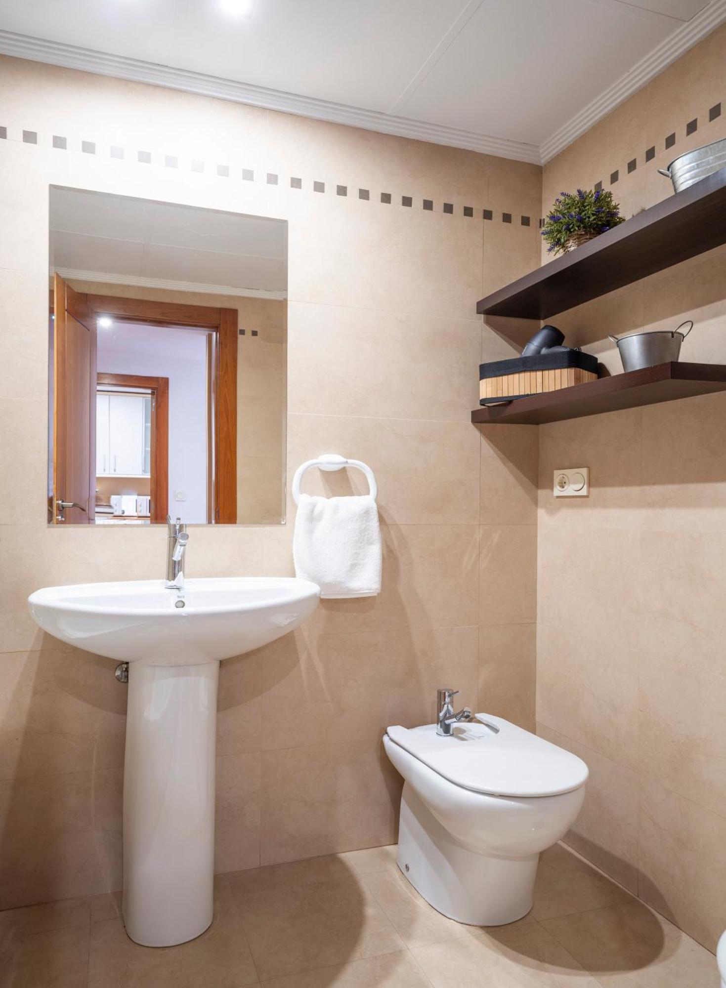 Enjoygranada Emir 3B Y Parking Διαμέρισμα Εξωτερικό φωτογραφία